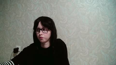 JennyOlset online show from 6, 1, 2025