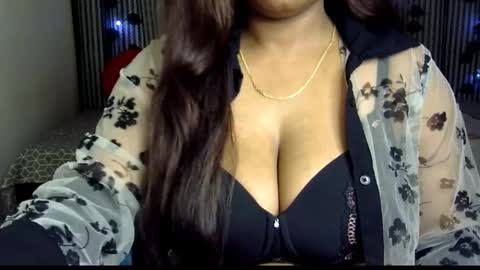 Snapshot of jennysinghaniya chatting on 5, 3, 2025 jenny online show from 5, 3, 2025