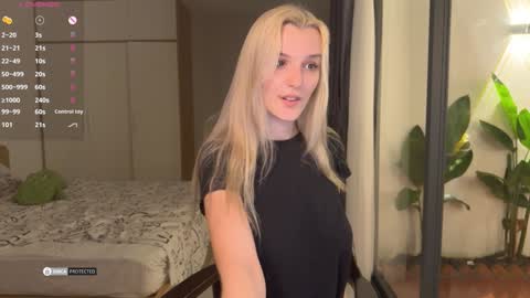 Snapshot of jennytime chatting on 12, 12, 2024 Jen  online show from 12, 12, 2024