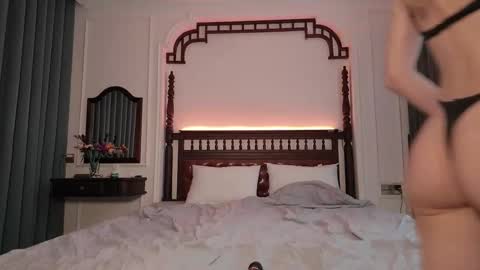 Jen  online show from 28, 11, 2025