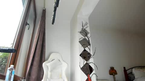 infamous blondiechloe.             Jennyjennywildd online show from 15, 10, 2025