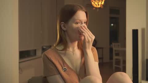 Snapshot of jerrybenear chatting on 13, 10, 2025 Molly online show from 13, 10, 2025