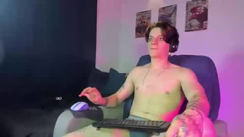 Angelo online show from 15, 10, 2025