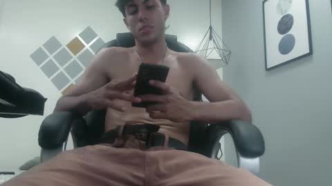 Snapshot of jerrycurb chatting on 5, 3, 2025 lupo online show from 5, 3, 2025