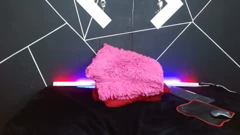 Snapshot of jesiclark chatting on 19, 1, 2025 sofi online show from 19, 1, 2025