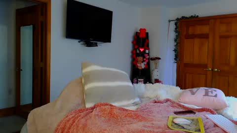 Snapshot of jessabelle_diamond chatting on 25, 2, 2025 Jessabelle Diamond online show from 25, 2, 2025