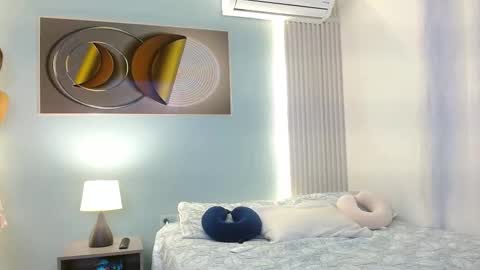 Hello we are Jesse and Dante. online show from 13, 11, 2025