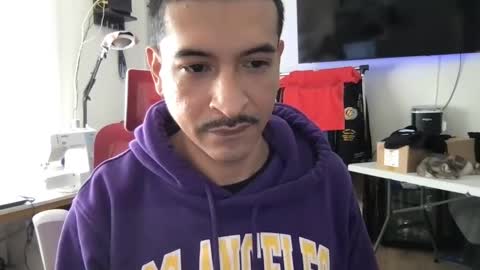 Snapshot of jesselopezcali chatting on 6, 1, 2025 Hungjessy online show from 6, 1, 2025