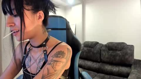 jessi_lemus online show from 24, 11, 2025