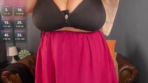 Snapshot of jessica_foxie chatting on 19, 11, 2025 Jessica online show from 19, 11, 2025