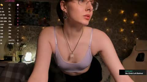 Snapshot of jessica_jane_ chatting on 7, 6, 2026 Mila online show from 7, 6, 2026