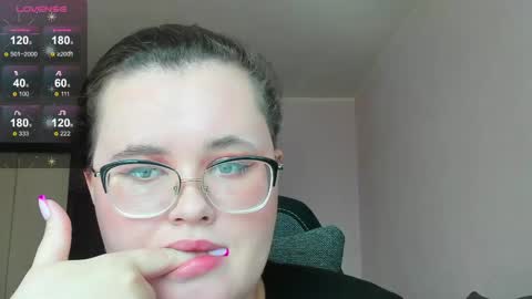 Snapshot of jessica_joy_ chatting on 2, 5, 2026 Natalia online show from 2, 5, 2026
