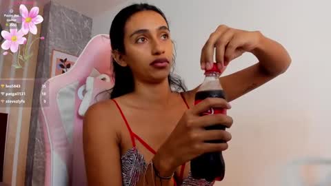 Jessica Pethersson  online show from 17, 2, 2025