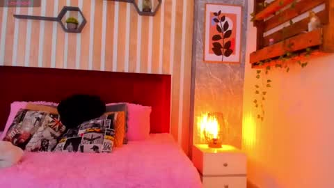 Jessica Pethersson  online show from 28, 2, 2025