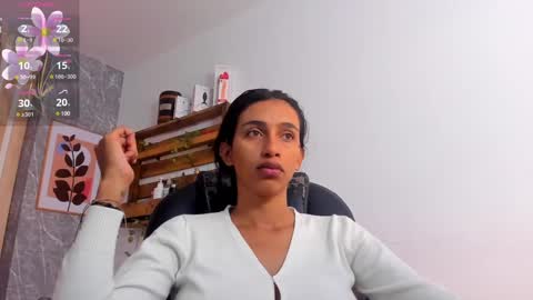 Jessica Pethersson  online show from 9, 3, 2025