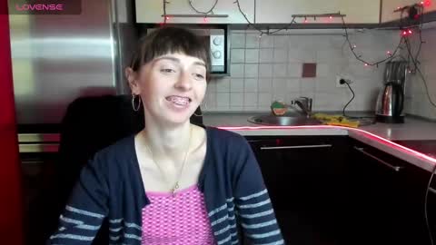 jessicaforris online show from 9, 1, 2025