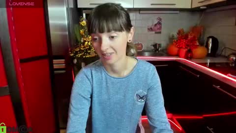 jessicaforris online show from 9, 10, 2025