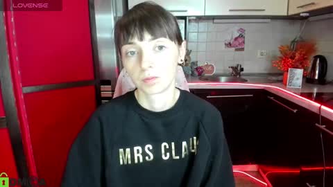 jessicaforris online show from 3, 12, 2025