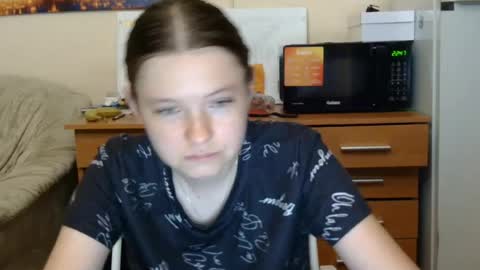Snapshot of jessicaholland1 chatting on 21, 7, 2026 jessicaholland1 online show from 21, 7, 2026