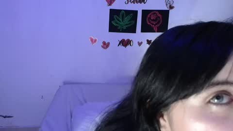 jessicared18 online show from 11, 3, 2025