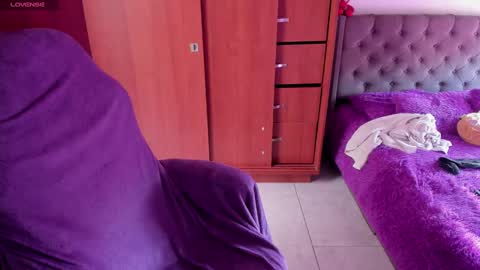 jessicarobbit online show from 7, 1, 2025