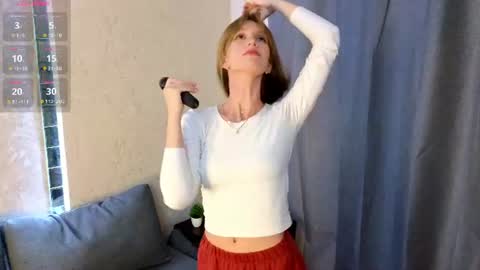 Snapshot of jessicavernes chatting on 13, 7, 2026 Hi my names Jessica online show from 13, 7, 2026