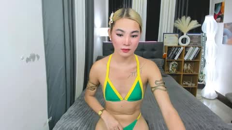 Snapshot of jessie_empress chatting on 16, 5, 2026 Your naughty Jessie online show from 16, 5, 2026