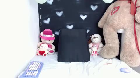 Jessie Big Boobs online show from 23, 9, 2025