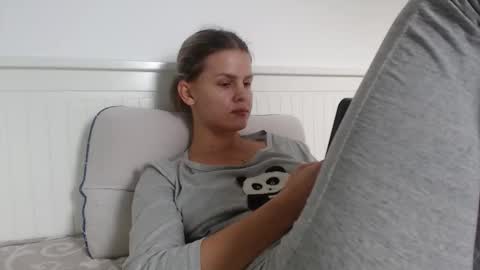 jessieryan online show from 14, 10, 2025