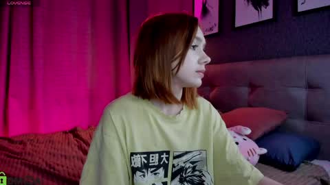 Snapshot of jessiexxiv chatting on 7, 5, 2026 Jessie online show from 7, 5, 2026