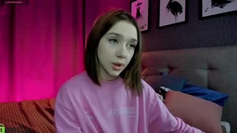 Snapshot of jessiexxiv chatting on 29, 5, 2026 Jessie online show from 29, 5, 2026