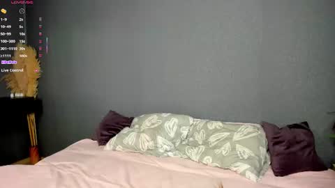 Snapshot of jessika_brayn chatting on 15, 6, 2026 Kira online show from 15, 6, 2026