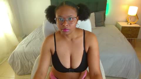 jessika_pearl online show from 7, 4, 2026