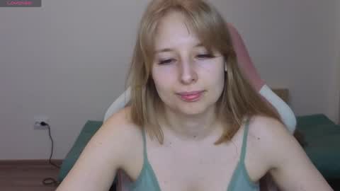 Snapshot of jessy_comely chatting on 29, 4, 2026 Jessy online show from 29, 4, 2026