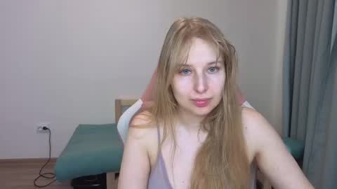 Snapshot of jessy_comely chatting on 1, 6, 2026 Jessy online show from 1, 6, 2026