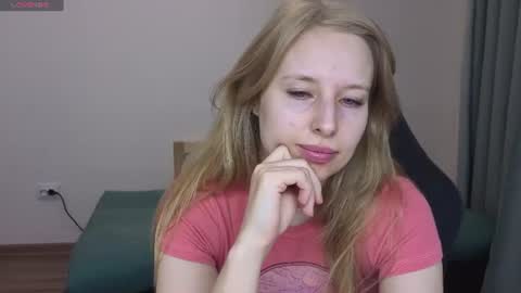 Snapshot of jessy_comely chatting on 2, 7, 2026 Jessy online show from 2, 7, 2026