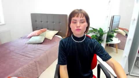 Polina online show from 7, 1, 2026