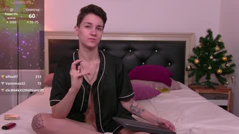 Snapshot of jessyadore chatting on 12, 12, 2024 Jessy online show from 12, 12, 2024
