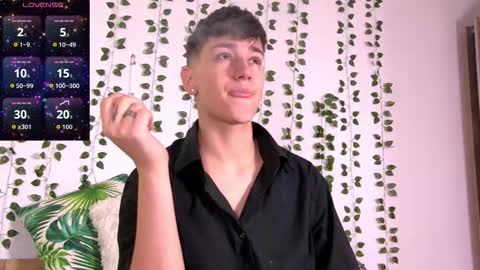 Snapshot of jessyadore chatting on 9, 10, 2025 Jessy online show from 9, 10, 2025
