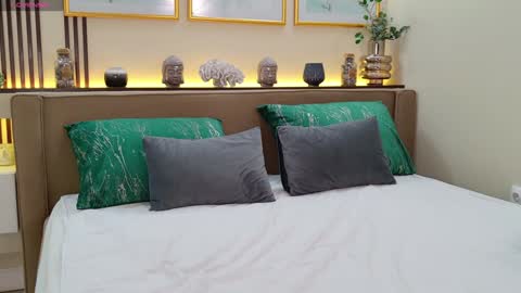 Snapshot of jessykah chatting on 7, 12, 2024 Francesca online show from 7, 12, 2024