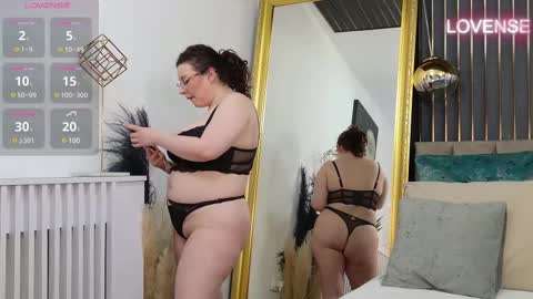 Snapshot of jessykah chatting on 22, 2, 2025 Francesca online show from 22, 2, 2025