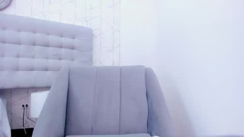 Snapshot of jessymiiranda chatting on 9, 10, 2025 JessyMiiranda online show from 9, 10, 2025