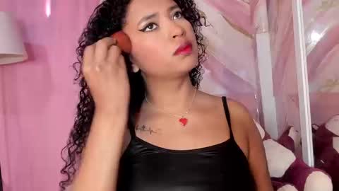 Snapshot of jessyzoe chatting on 24, 9, 2025 Jessy online show from 24, 9, 2025