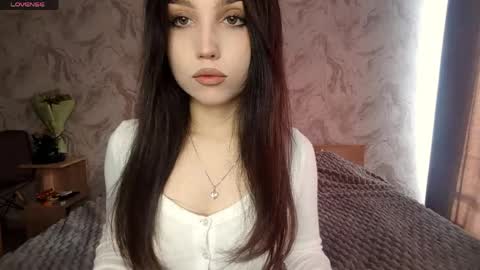 I am Gina ntmu Lets hit 10 Thumbs Up together online show from 3, 4, 2026