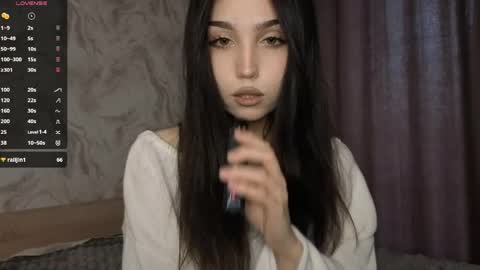 Snapshot of jettanicolay chatting on 11, 5, 2026 I am Gina ntmu Lets hit 10 Thumbs Up together online show from 11, 5, 2026