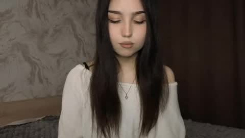 Snapshot of jettanicolay chatting on 11, 5, 2026 I am Gina ntmu Lets hit 10 Thumbs Up together online show from 11, 5, 2026