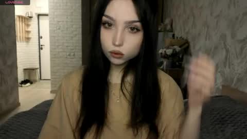 Snapshot of jettanicolay chatting on 22, 5, 2026 I am Gina ntmu Lets hit 10 Thumbs Up together online show from 22, 5, 2026
