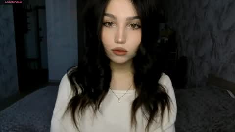 Snapshot of jettanicolay chatting on 28, 5, 2026 I am Gina ntmu Lets hit 10 Thumbs Up together online show from 28, 5, 2026