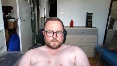 Snapshot of jeuneloup92 chatting on 28, 5, 2026 jeuneloup92 online show from 28, 5, 2026