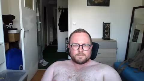Snapshot of jeuneloup92 chatting on 25, 6, 2026 jeuneloup92 online show from 25, 6, 2026